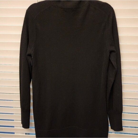 Katherine Kelly Long Turtleneck Cashmere Sweater Black Size: Medium - Picture 2 of 5